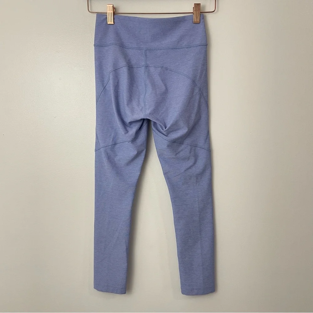 Outdoor Voices 3/4 Warmup Leggings Lilac Size XS - Picture 5 of 8